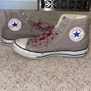 High top Converse.